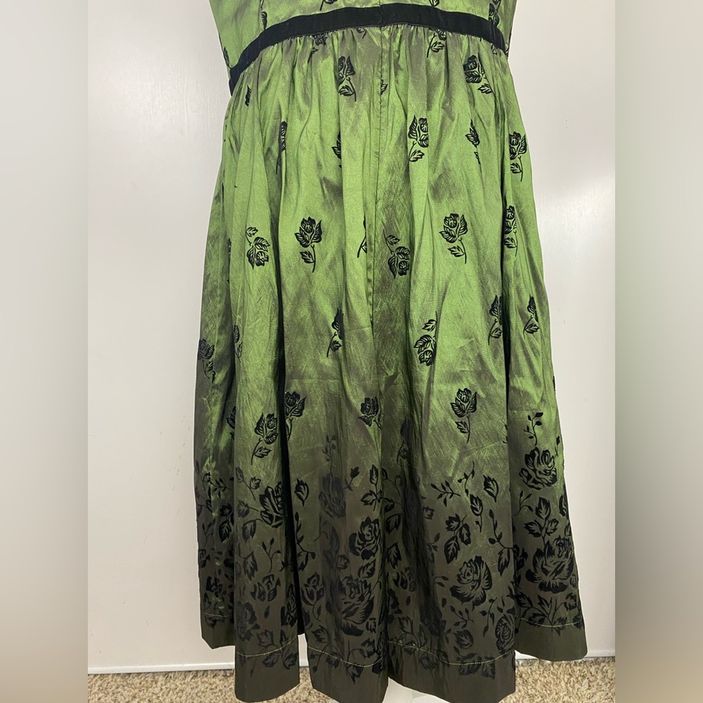 ❗️SOLD❗️Neca Twilight Bella Swan Birthday Dress New Moon Size 2XL - Picture 12 of 16